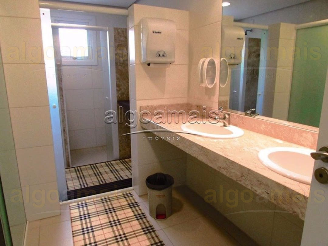Condominio Acqualina Beach