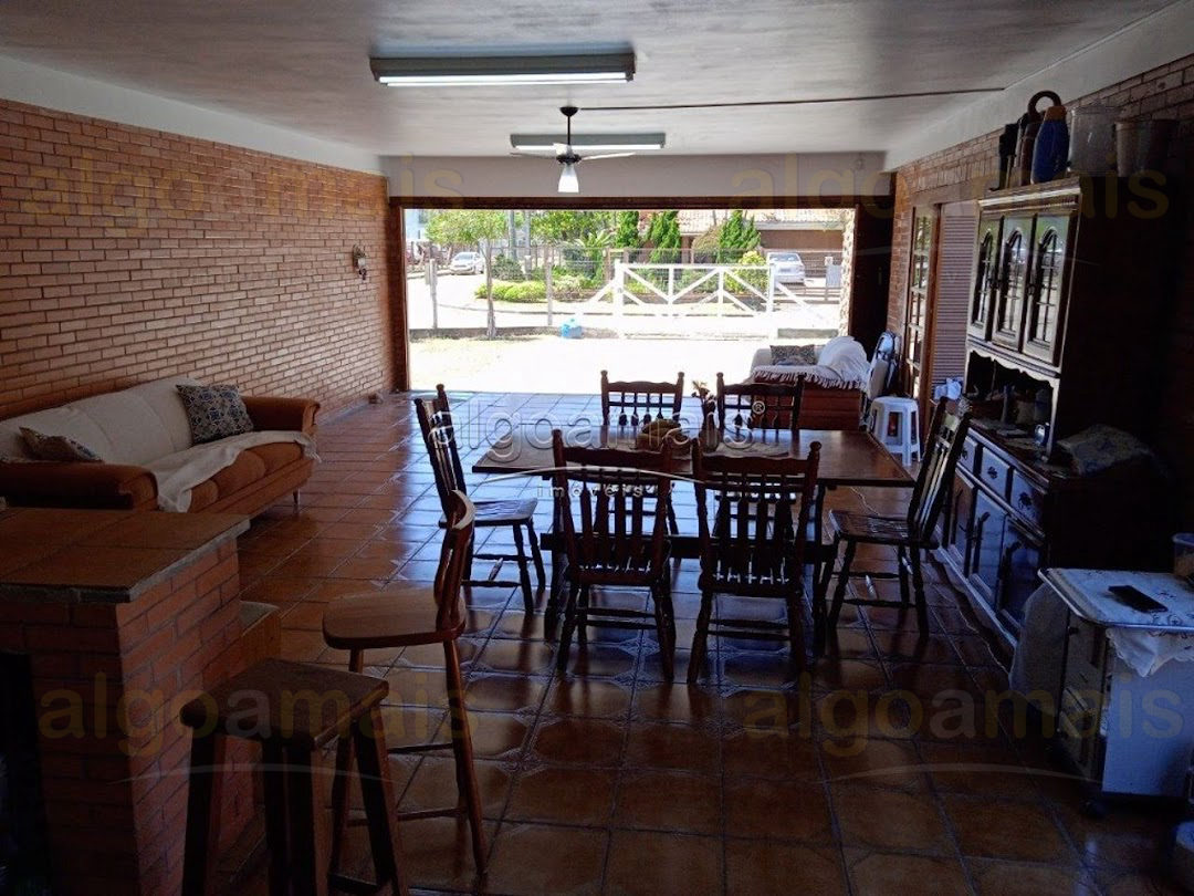 Casa, 3 quartos, 221 m² - Foto 8