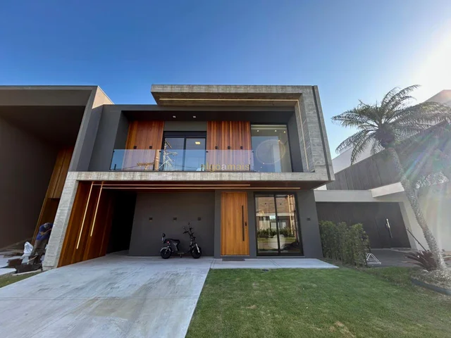 Casa em Condominio Mobiliada em Condominio Blue Xangri-La - Venda em Xangri-Lá — Centro — Xangri-Lá