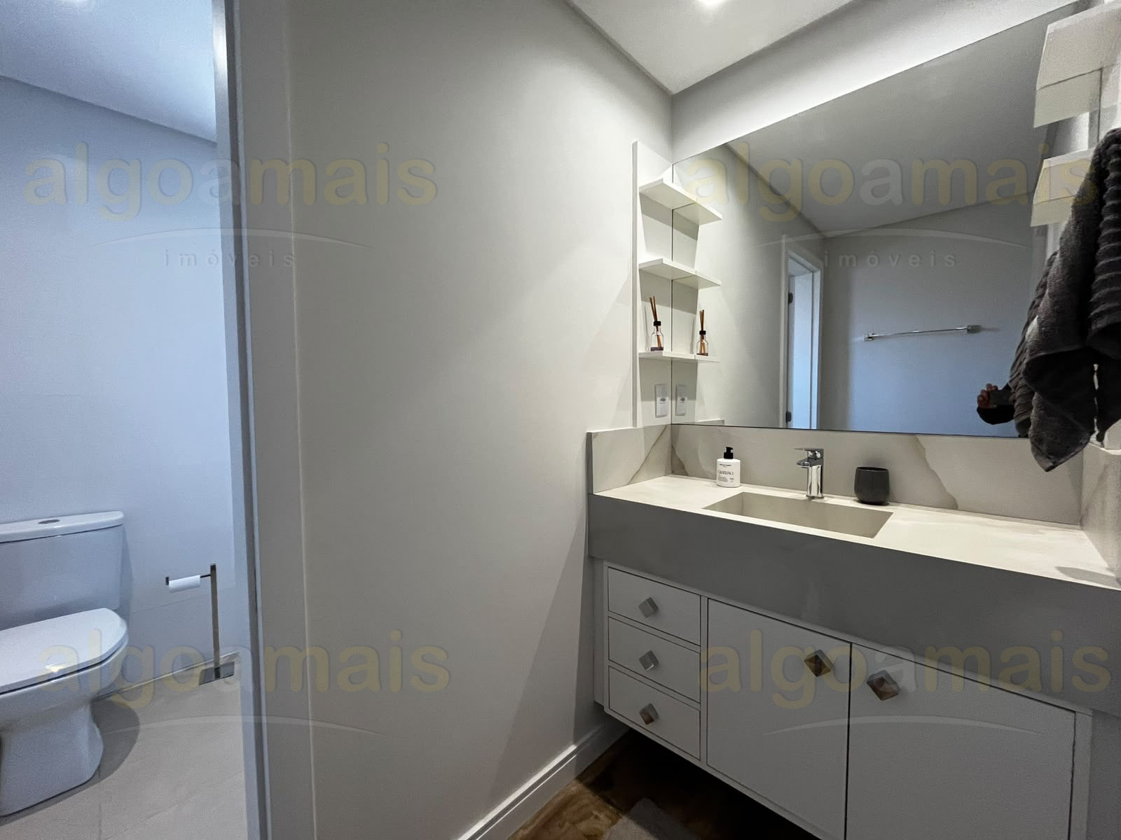 Casa, 4 quartos, 270 m² - Foto 27