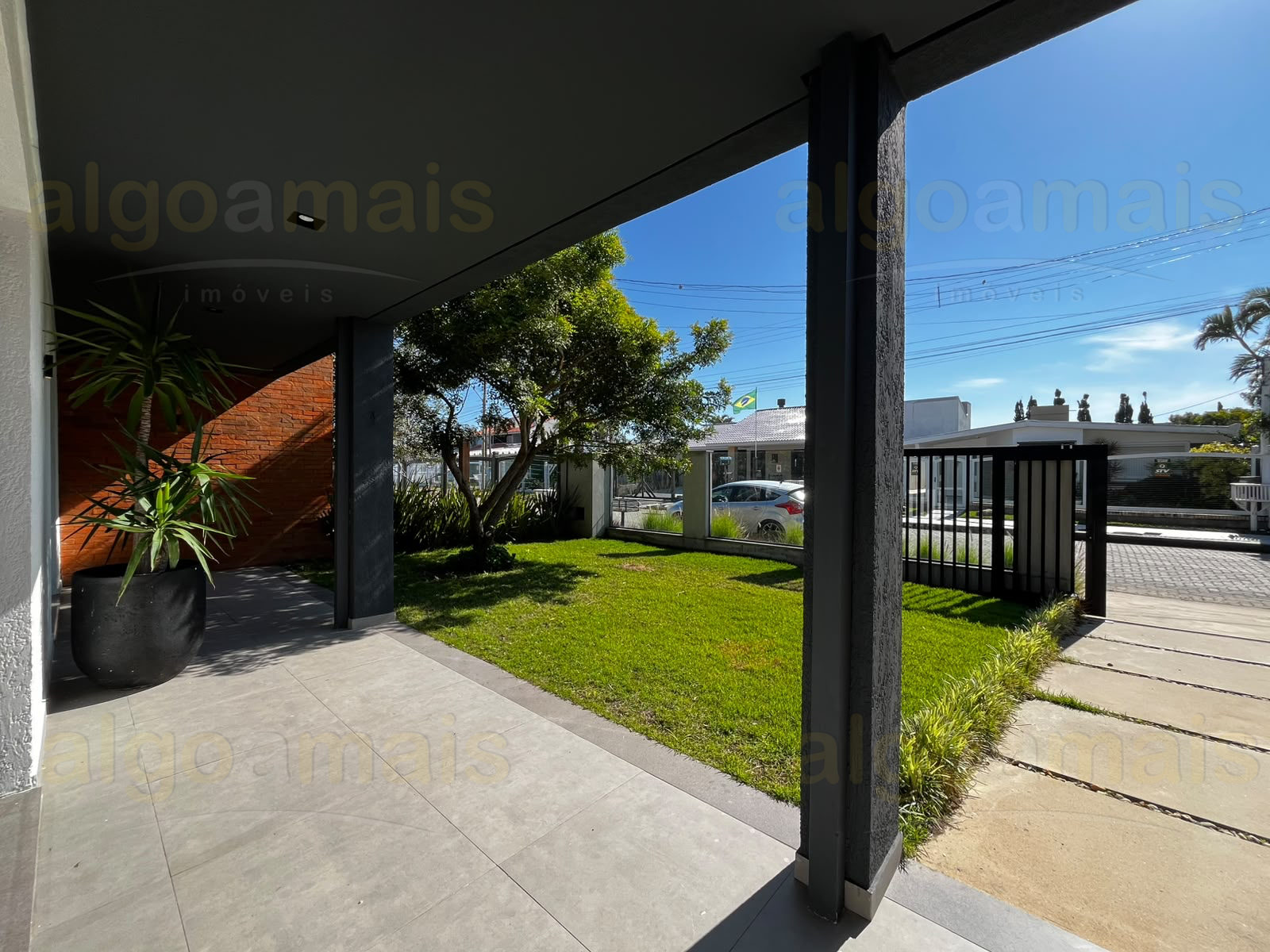 Casa, 4 quartos, 270 m² - Foto 4