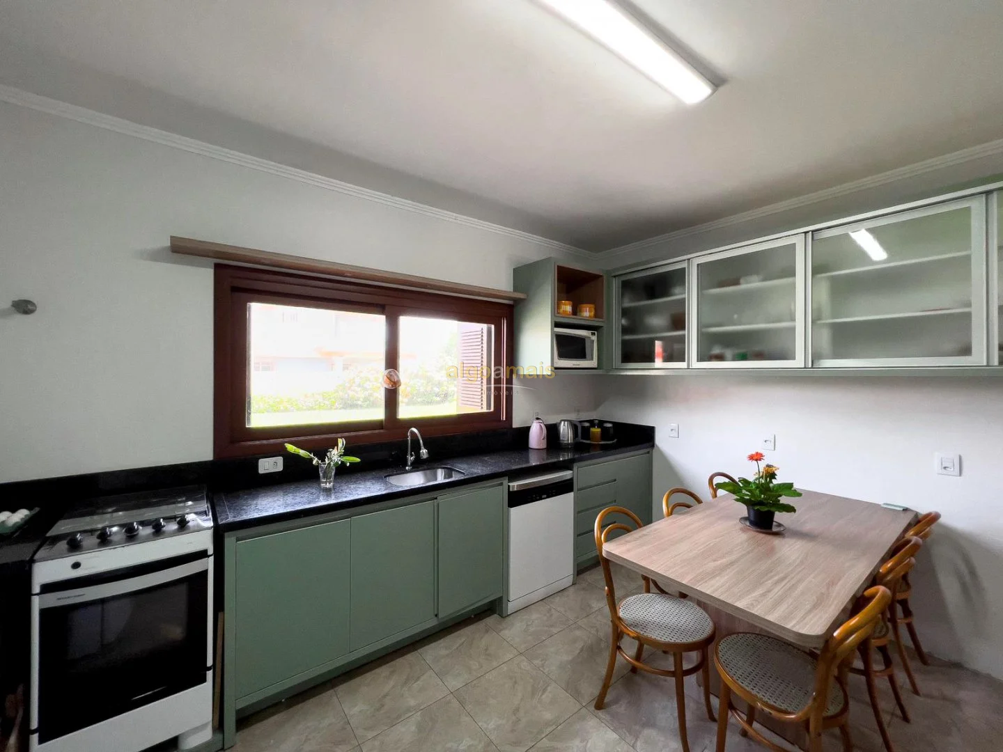 Sobrado, 4 quartos, 340 m² - Foto 5