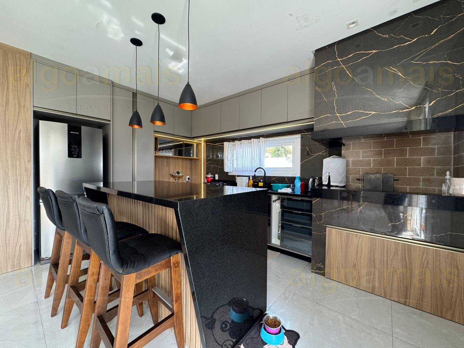 Casa, 3 quartos, 210 m² - Foto 7