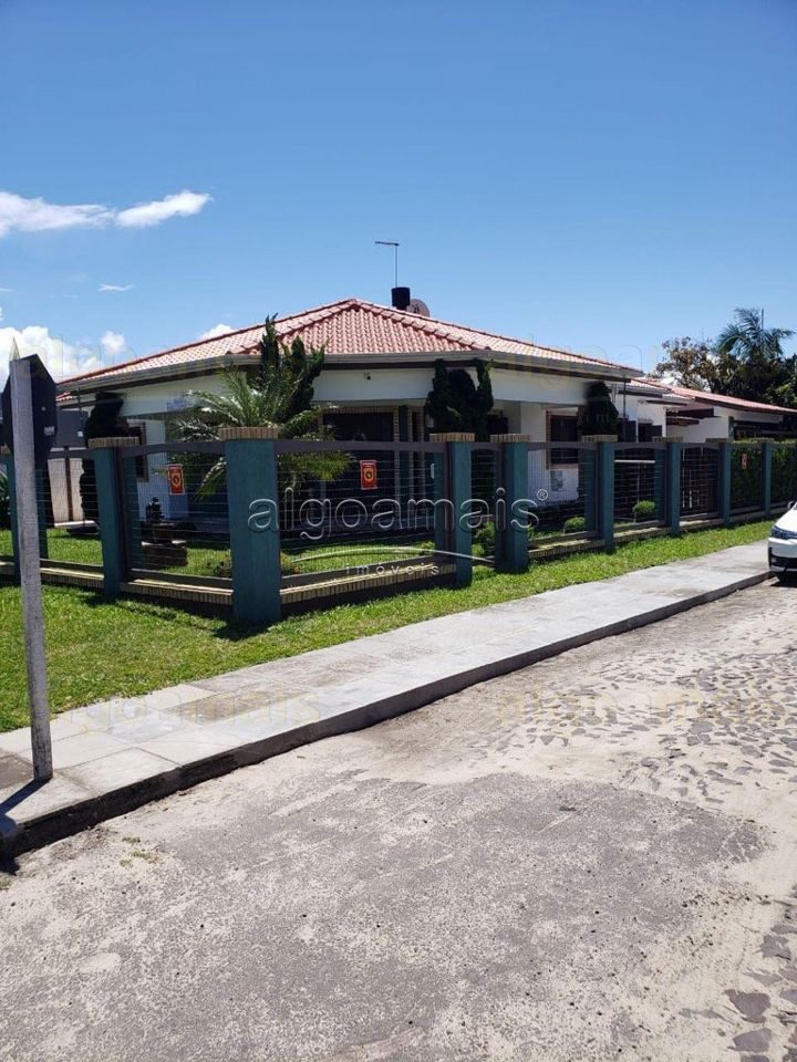 Casa, 3 dormitórios - Centro, Xangri-Lá — Centro — Xangri-Lá