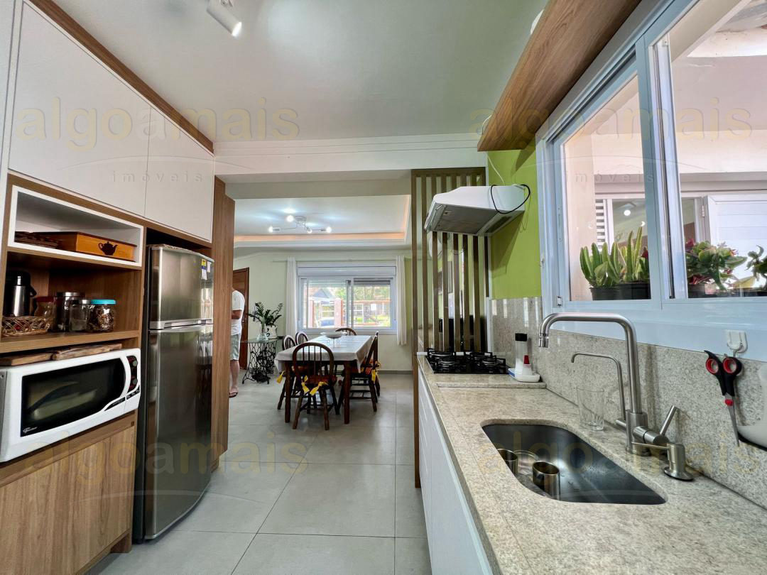 Casa, 5 quartos, 166 m² - Foto 5