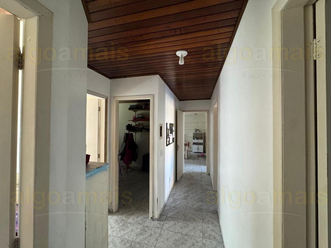 Casa, 3 quartos, 122 m² - Foto 2