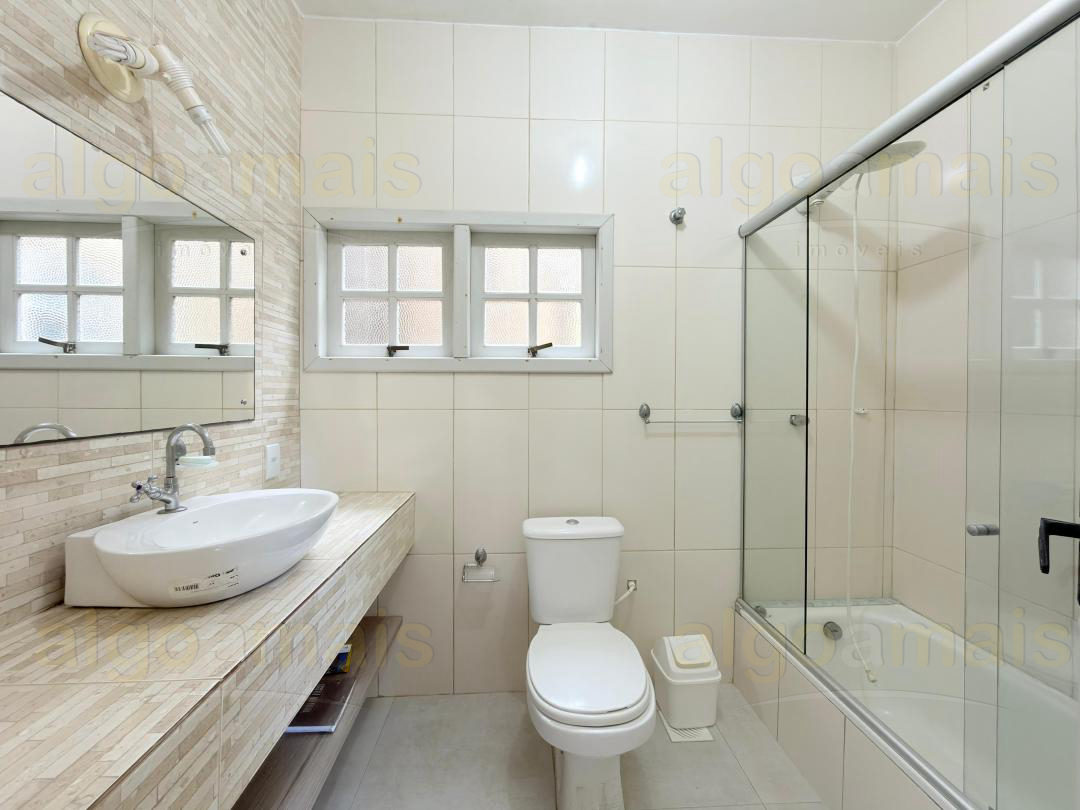 Casa, 7 quartos, 257 m² - Foto 21