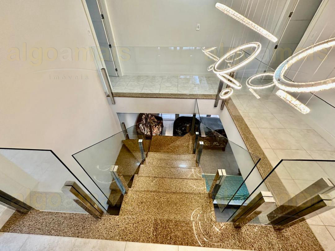 Sobrado, 6 quartos, 330 m² - Foto 20