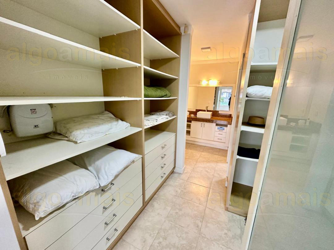 Sobrado, 6 quartos, 330 m² - Foto 23