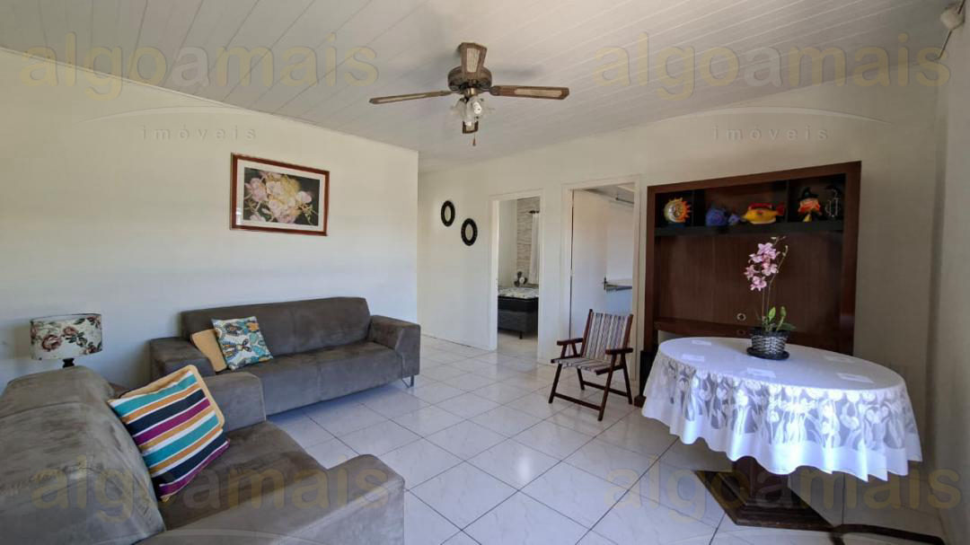 Casa, 3 quartos, 122 m² - Foto 2