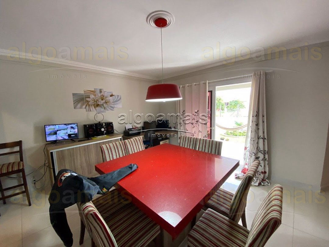 Casa, 3 quartos, 187 m² - Foto 4