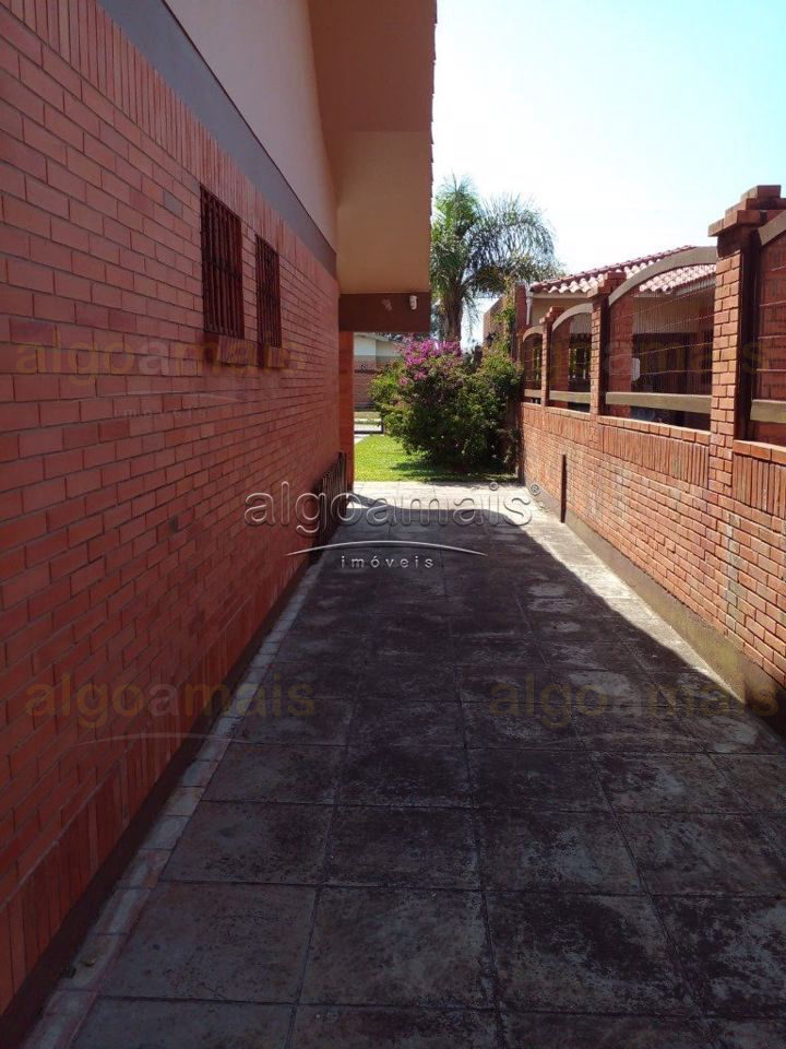Casa, 3 quartos, 168 m² - Foto 4