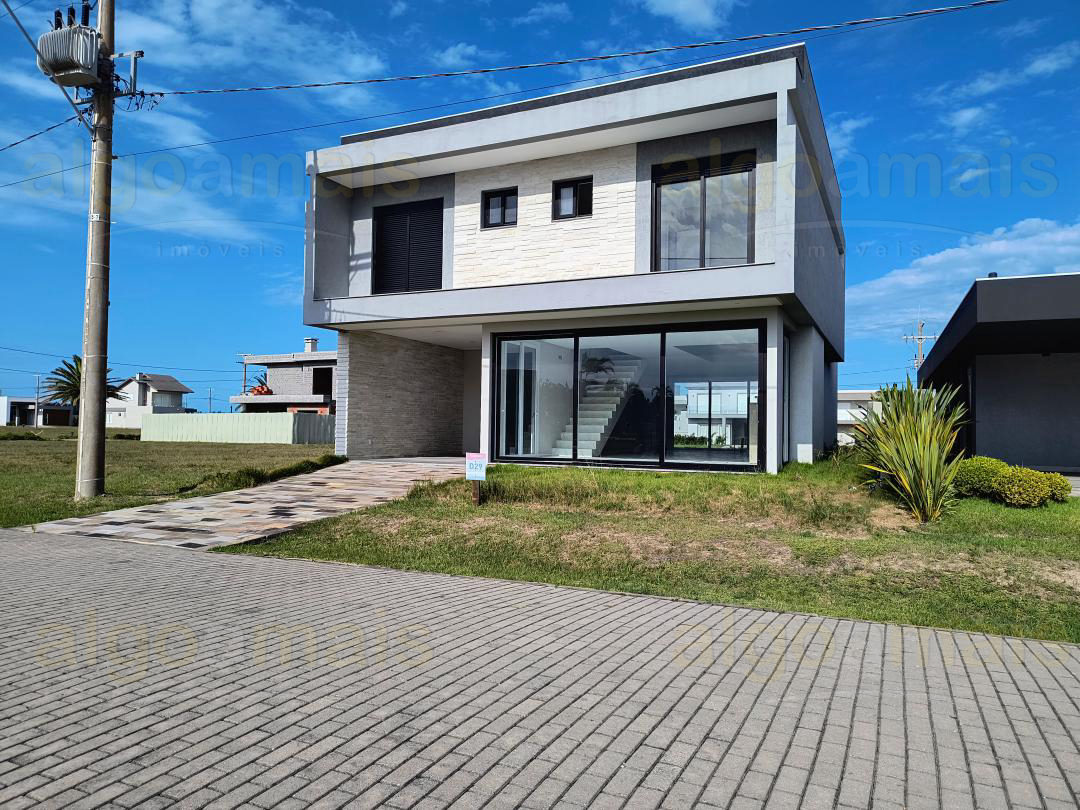 Casa em Condominio à venda em Capão da Canoa - Condominio Arenas Curumim — Curumim — Capão da Canoa