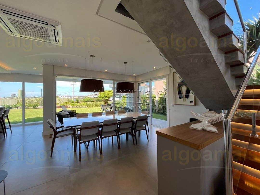 Casa, 5 quartos, 303 m² - Foto 4