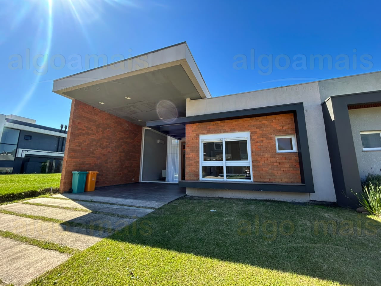 Casa em Condominio à venda em Xangri-Lá - Condominio Sunset - Mobiliado - 150m² — Centro — Xangri-Lá