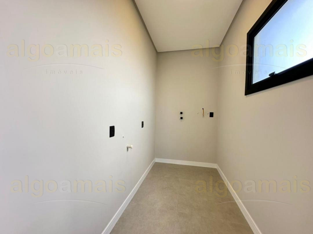 Casa, 4 quartos, 200 m² - Foto 32