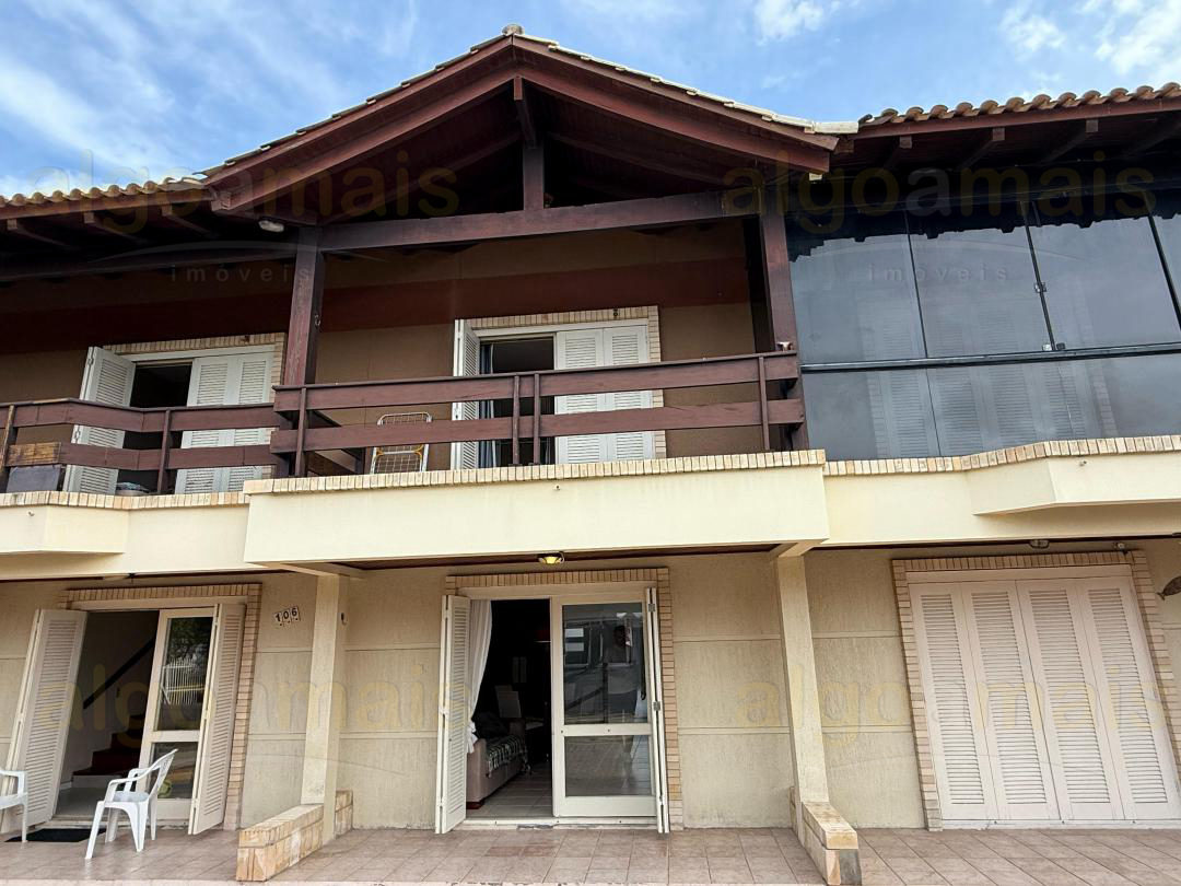 Sobrado à venda em Rainha do Mar próximo ao mar! — Rainha Do Mar — Xangri-Lá
