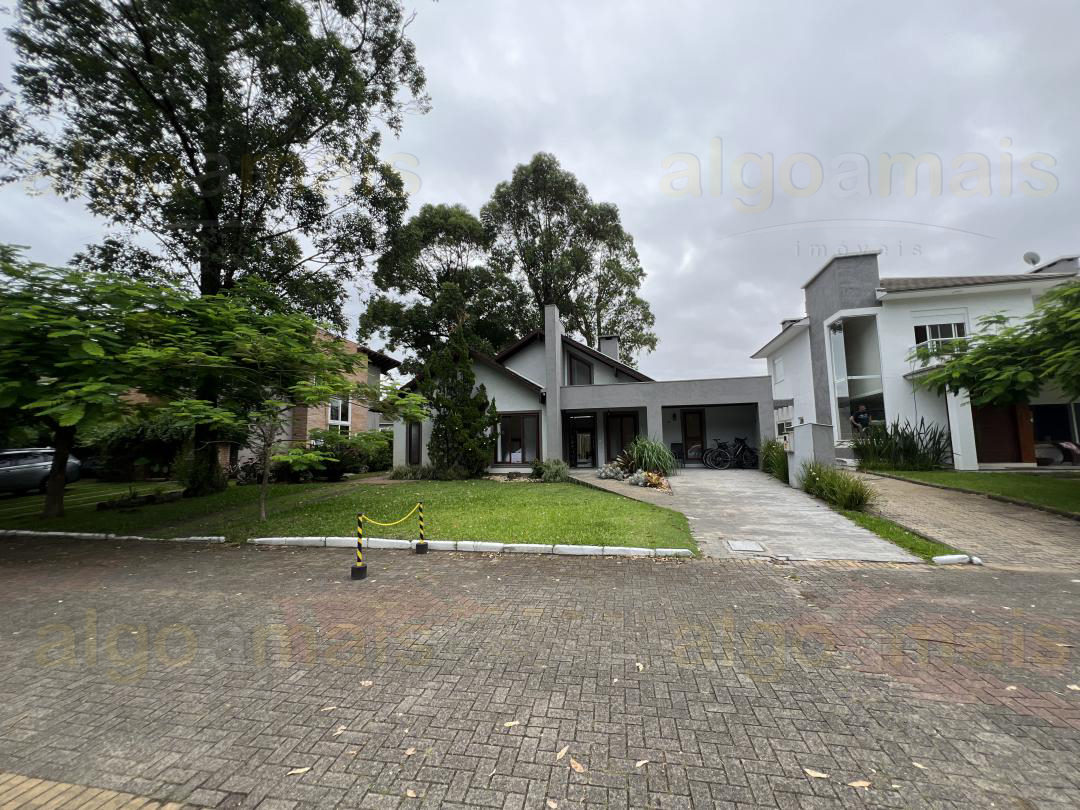 Casa em Condominio Mobiliada em Xangri-Lá - Condominio Carmel: Piscina, Churrasqueira e Lareira — Atlântida — Xangri-Lá