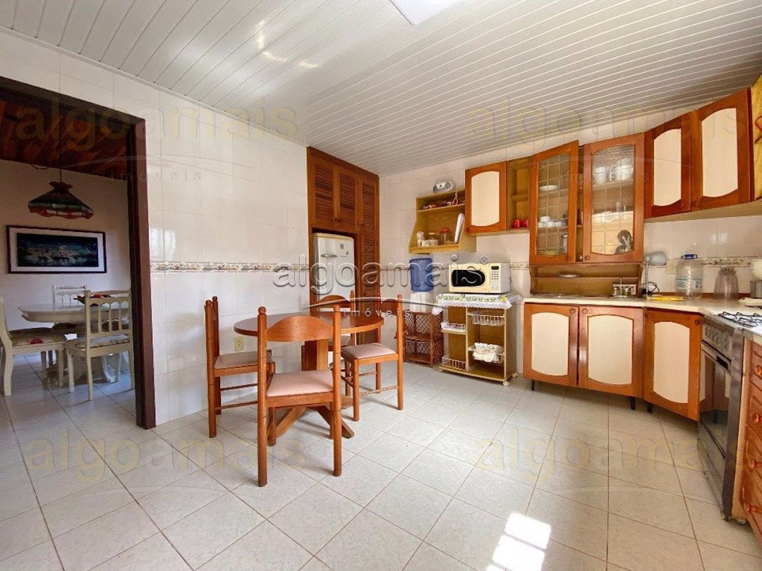 Casa, 3 quartos, 159 m² - Foto 6