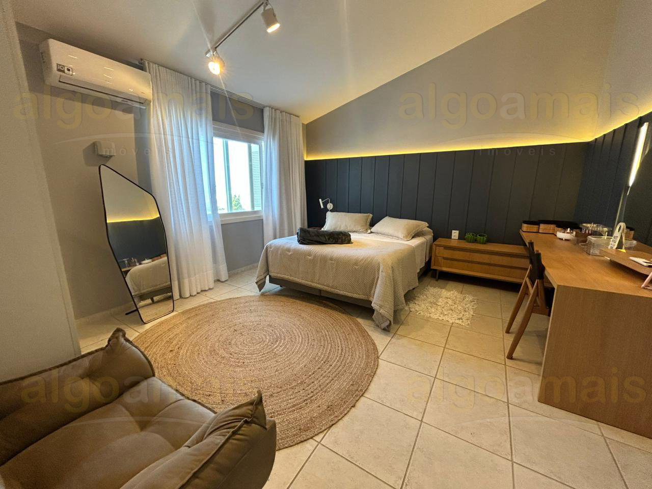 Sobrado, 6 quartos, 440 m² - Foto 37