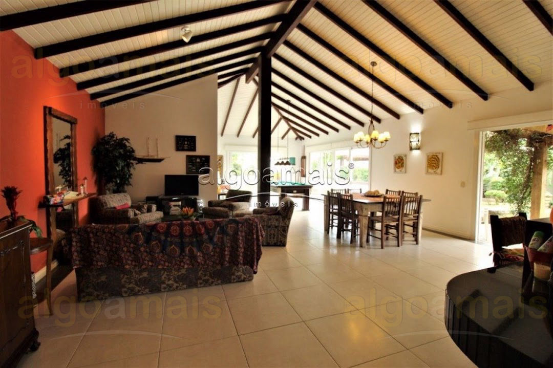 Casa, 3 quartos, 250 m² - Foto 13