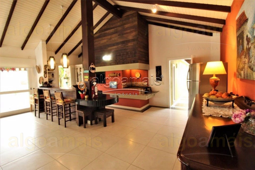 Casa, 3 quartos, 250 m² - Foto 15