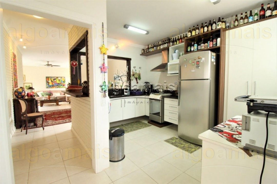 Casa, 3 quartos, 250 m² - Foto 11