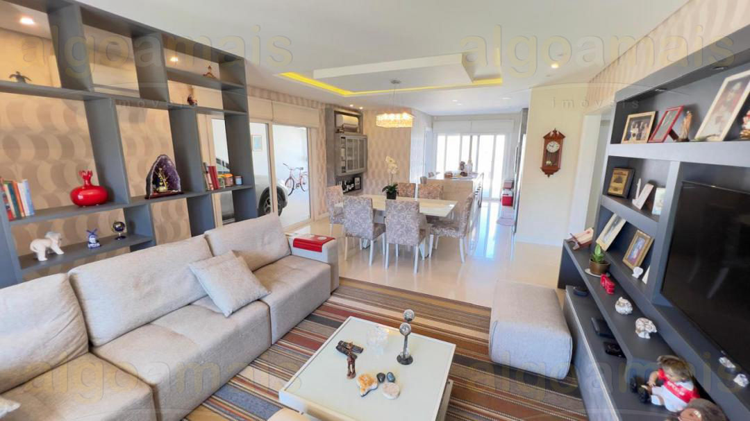 Casa, 3 quartos, 240 m² - Foto 9
