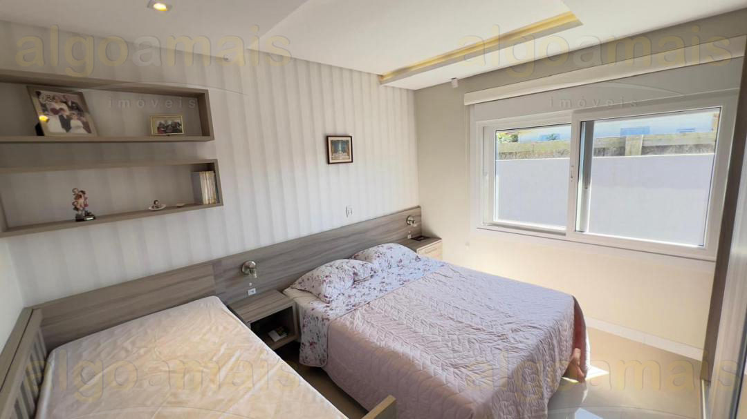 Casa, 3 quartos, 240 m² - Foto 5