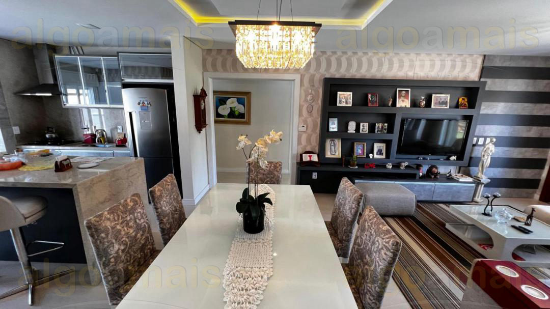 Casa, 3 quartos, 240 m² - Foto 16