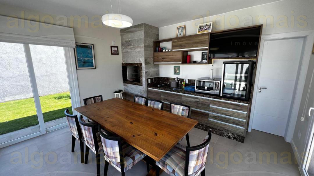 Casa, 3 quartos, 240 m² - Foto 22