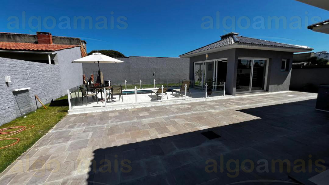 Casa, 3 quartos, 240 m² - Foto 28
