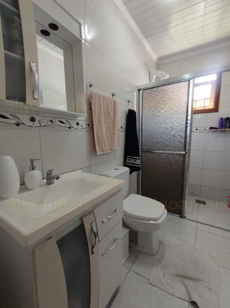 Casa, 3 quartos, 121 m² - Foto 9