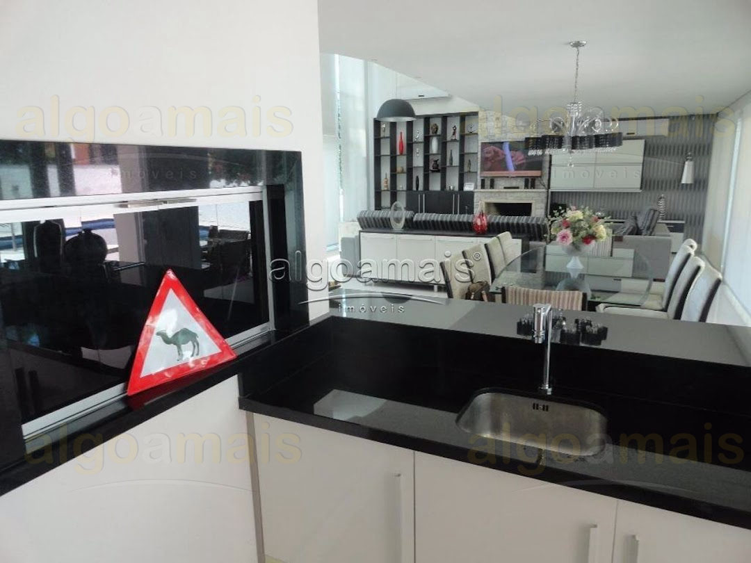 Casa, 4 quartos, 357 m² - Foto 17