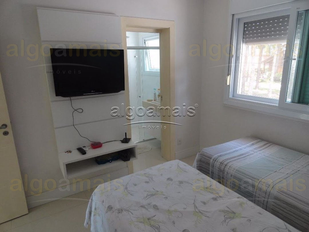 Casa, 4 quartos, 357 m² - Foto 40