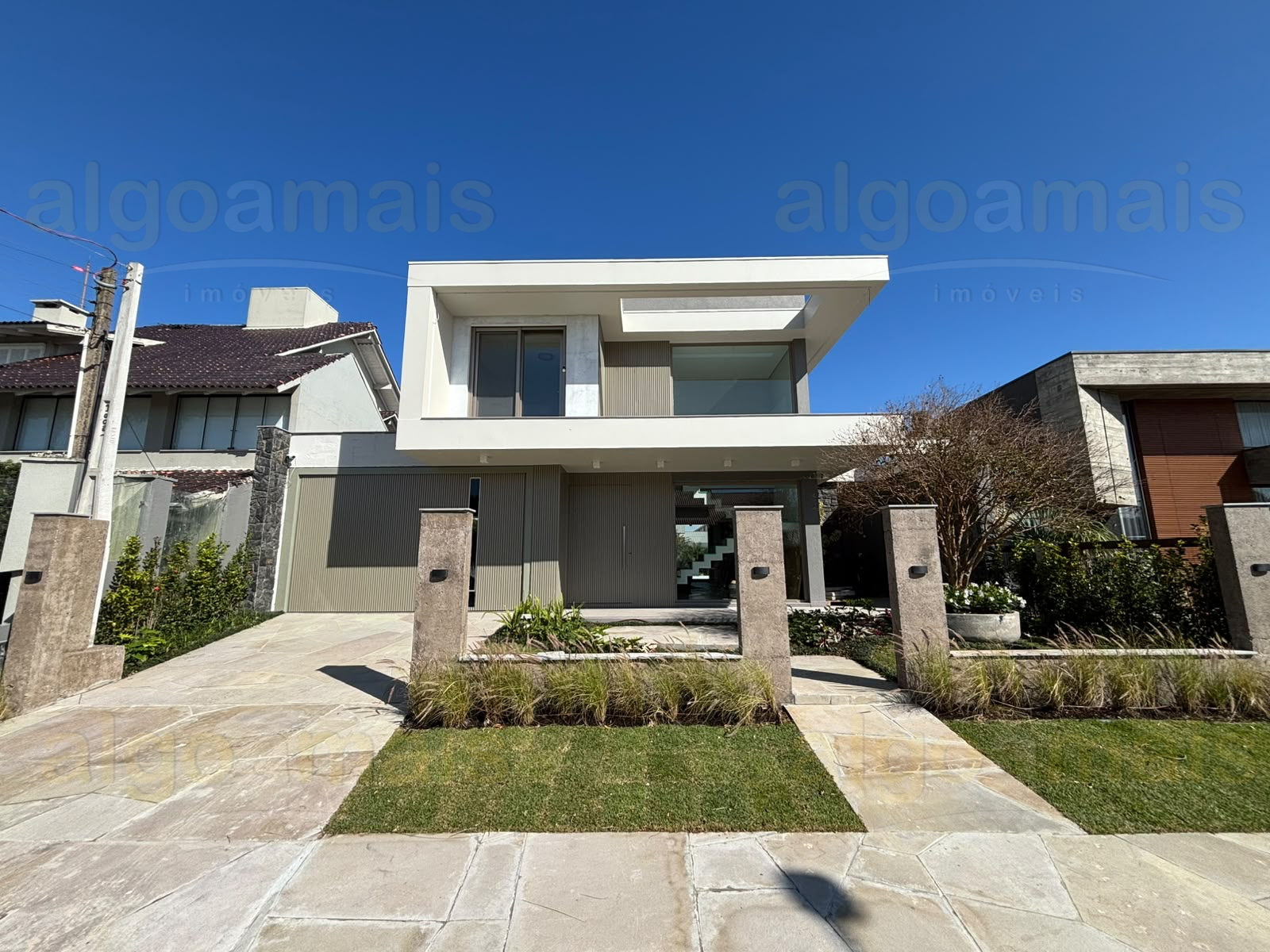 Sobrado, 5 quartos, 400 m² - Foto 1