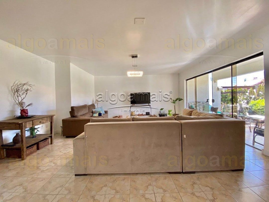 Casa, 7 quartos, 195 m² - Foto 17