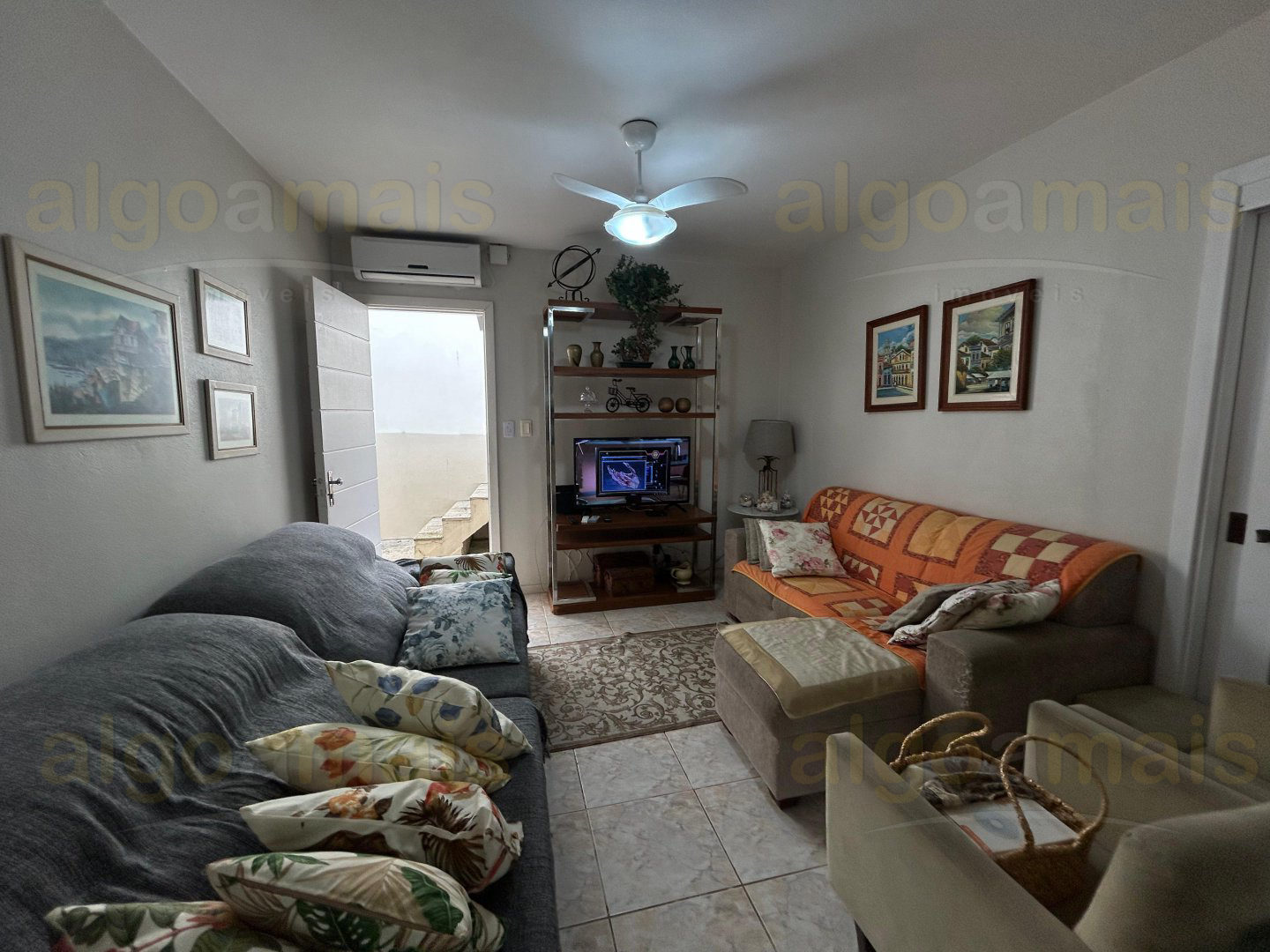 Casa, 3 quartos, 191 m² - Foto 2
