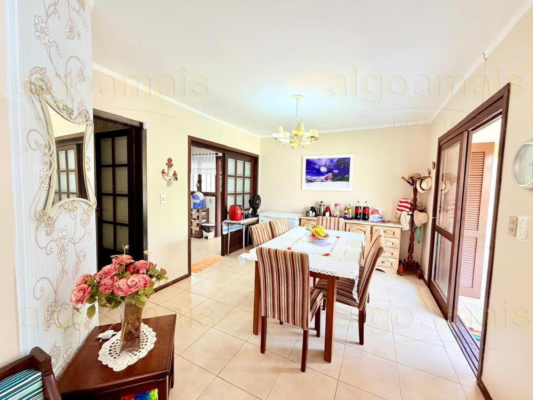 Casa, 3 quartos, 140 m² - Foto 3