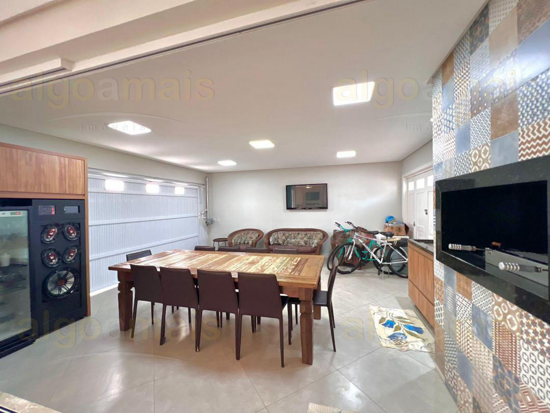 Casa, 4 quartos, 204 m² - Foto 10