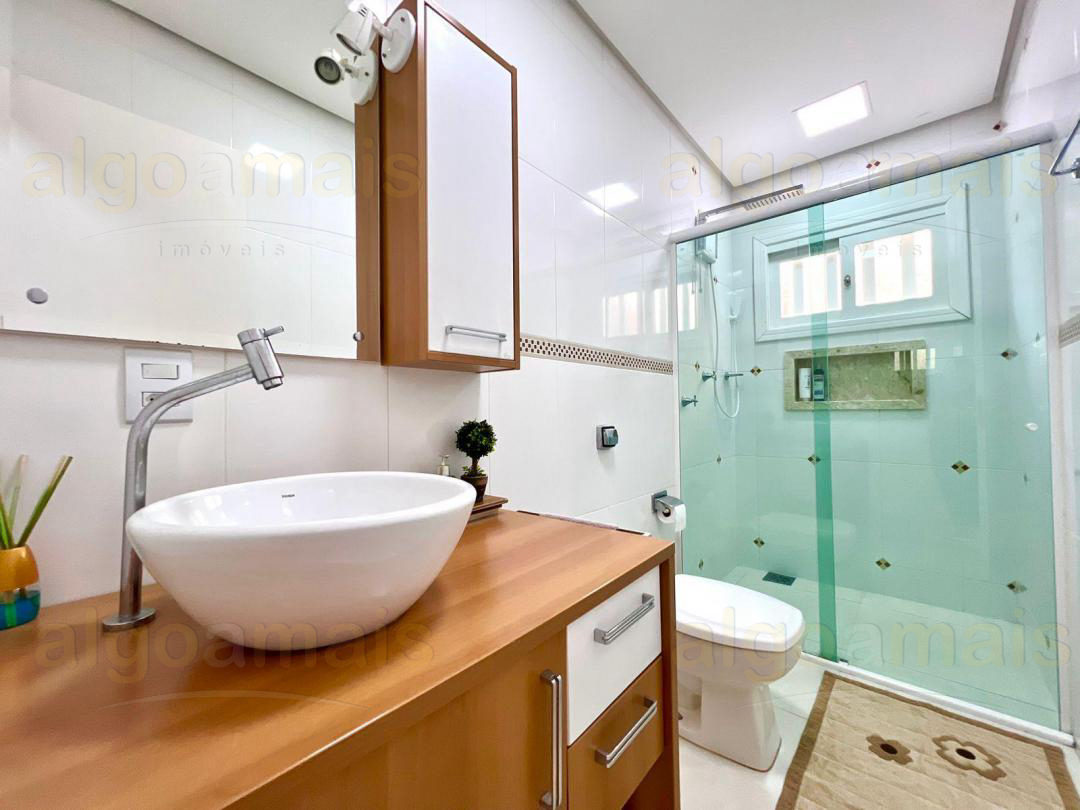 Casa, 4 quartos, 204 m² - Foto 11