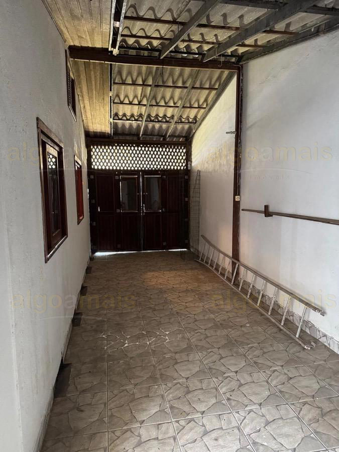 Casa, 3 quartos, 161 m² - Foto 2