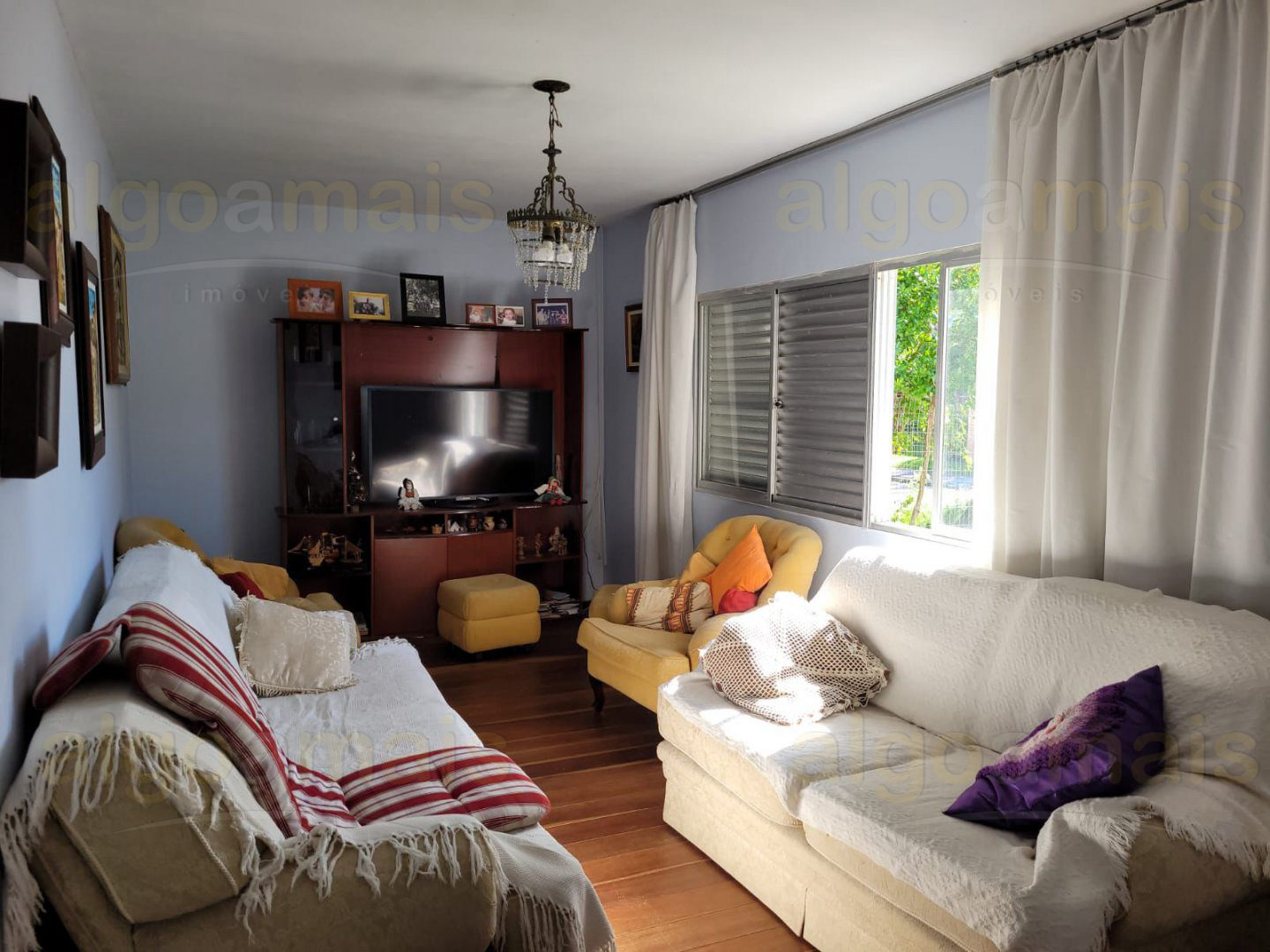 Casa, 3 quartos, 220 m² - Foto 2