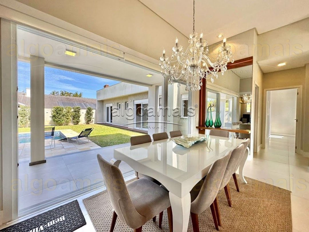 Casa, 4 quartos, 260 m² - Foto 13