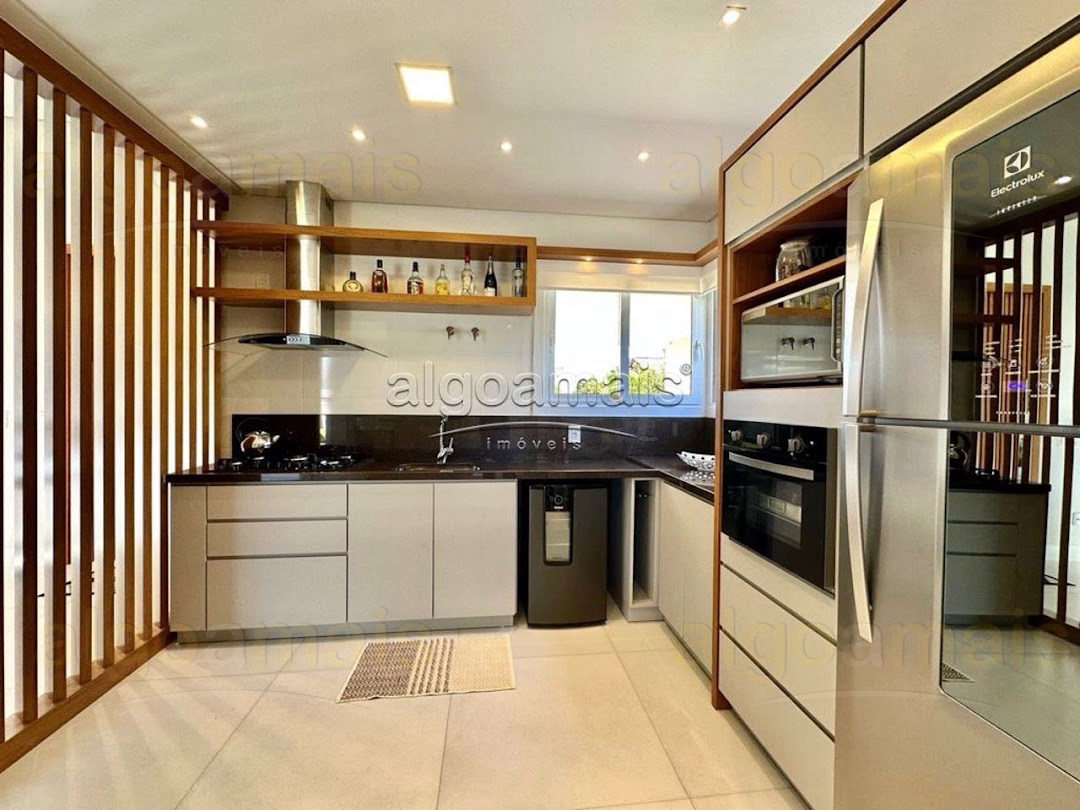 Casa, 4 quartos, 260 m² - Foto 25