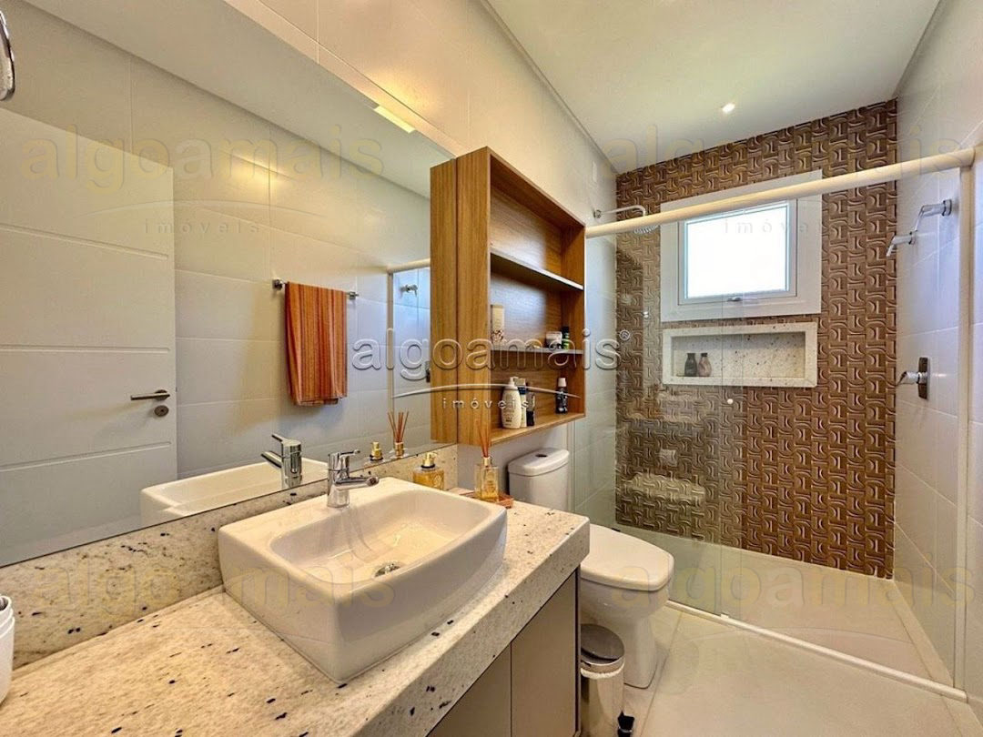 Casa, 4 quartos, 260 m² - Foto 37