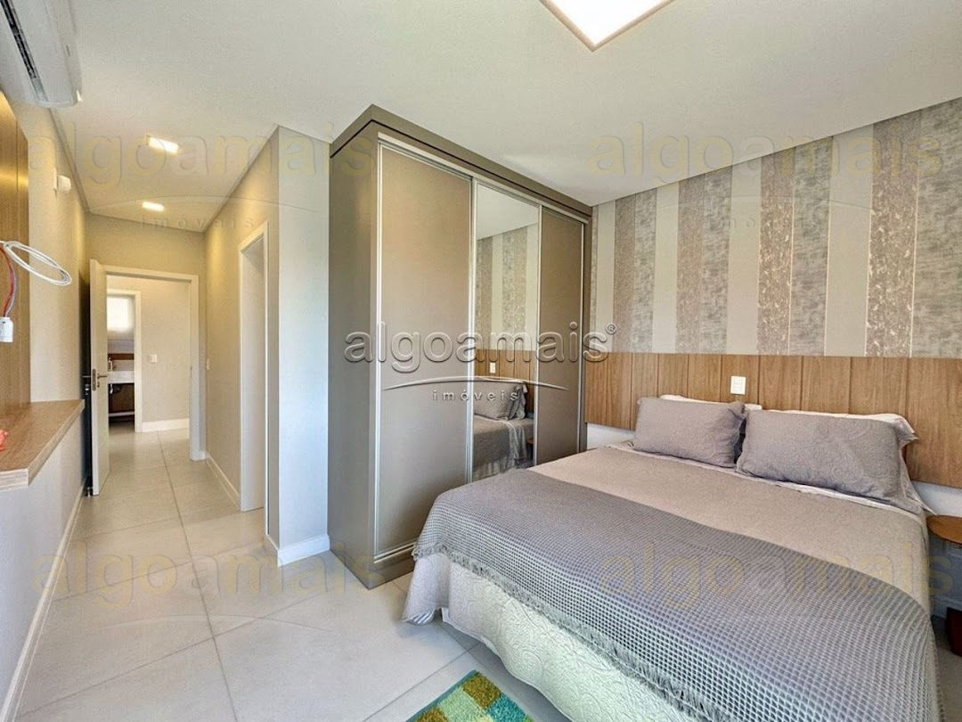 Casa, 4 quartos, 260 m² - Foto 40