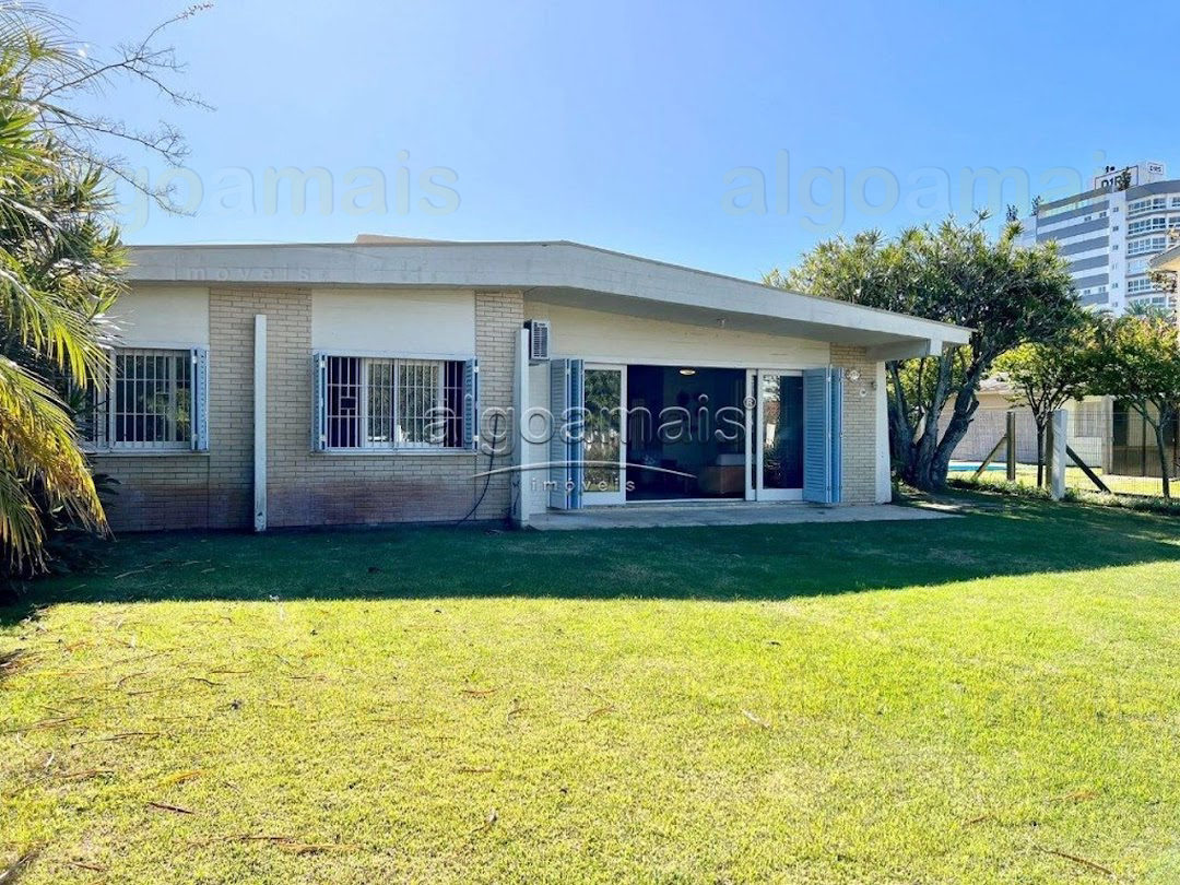 Casa, 4 dormitórios - Atlântida, Xangri-Lá — Atlântida — Xangri-Lá