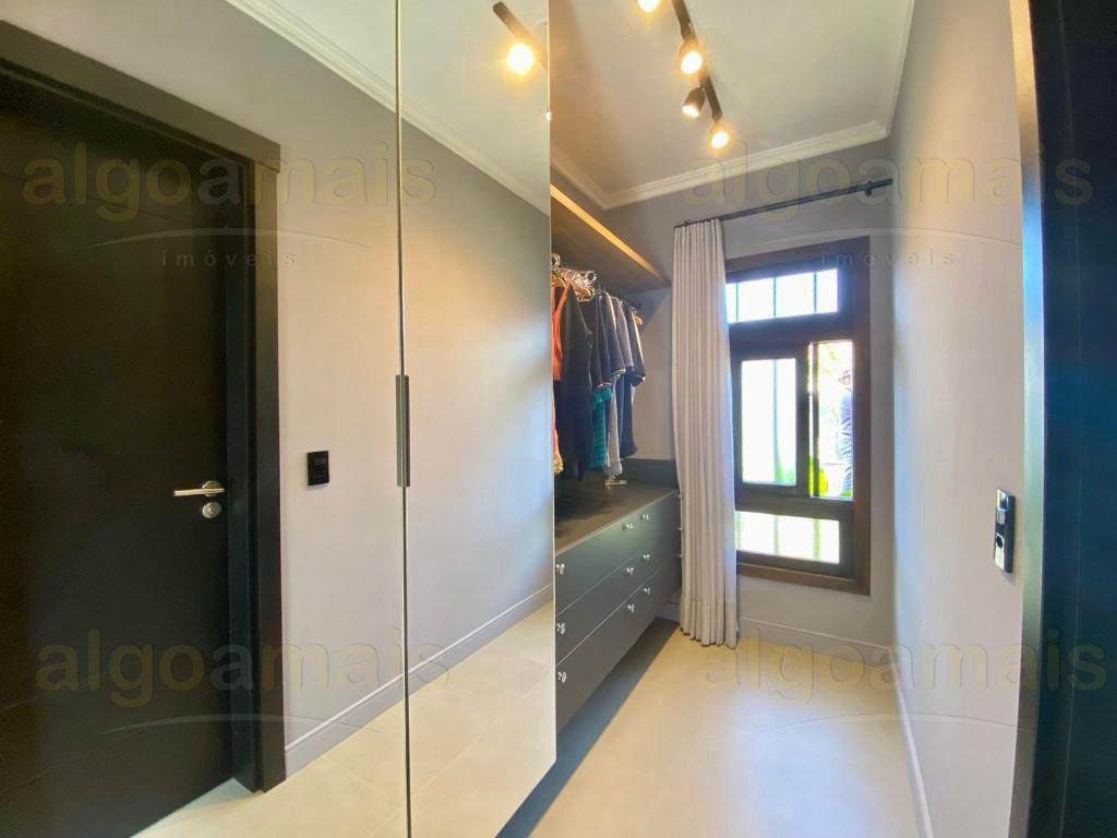 Casa, 5 quartos, 295 m² - Foto 24