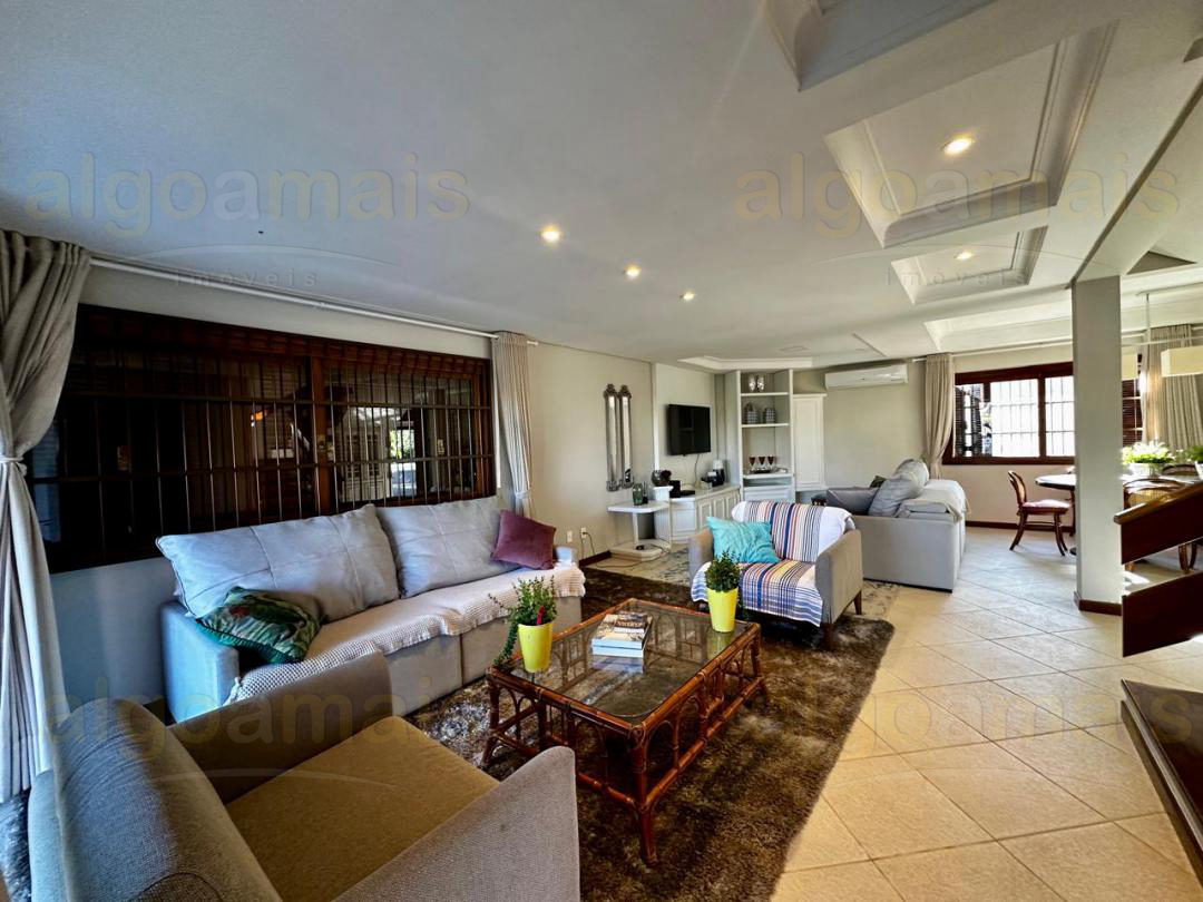 Sobrado, 4 quartos, 291 m² - Foto 2